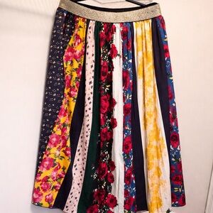 Multi-Panel Floral A-Line Midi Skirt with Gold Waistband